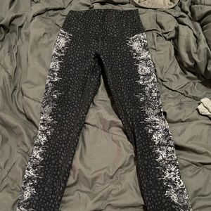 Limited edition lululemon leggings